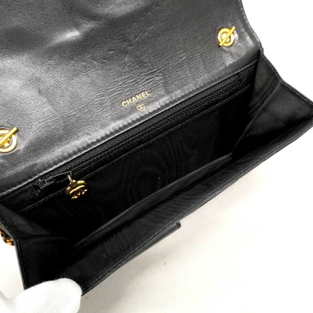CHANEL Black Leather Wallet - Picture 4 of 11